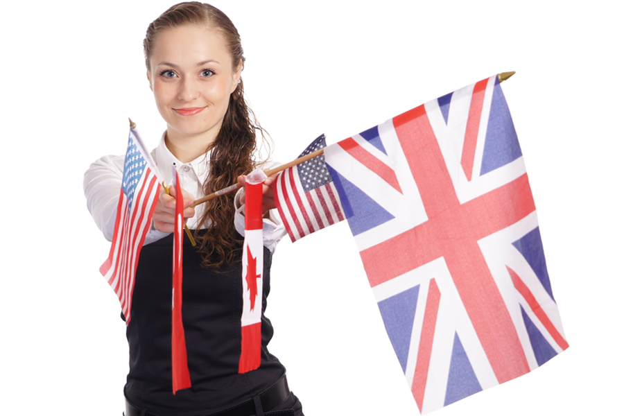 Курсы английского языка для подростков. Английский язык. Девушка с британским флагом. Флаг Англии для детей. Изучение английского языка.
